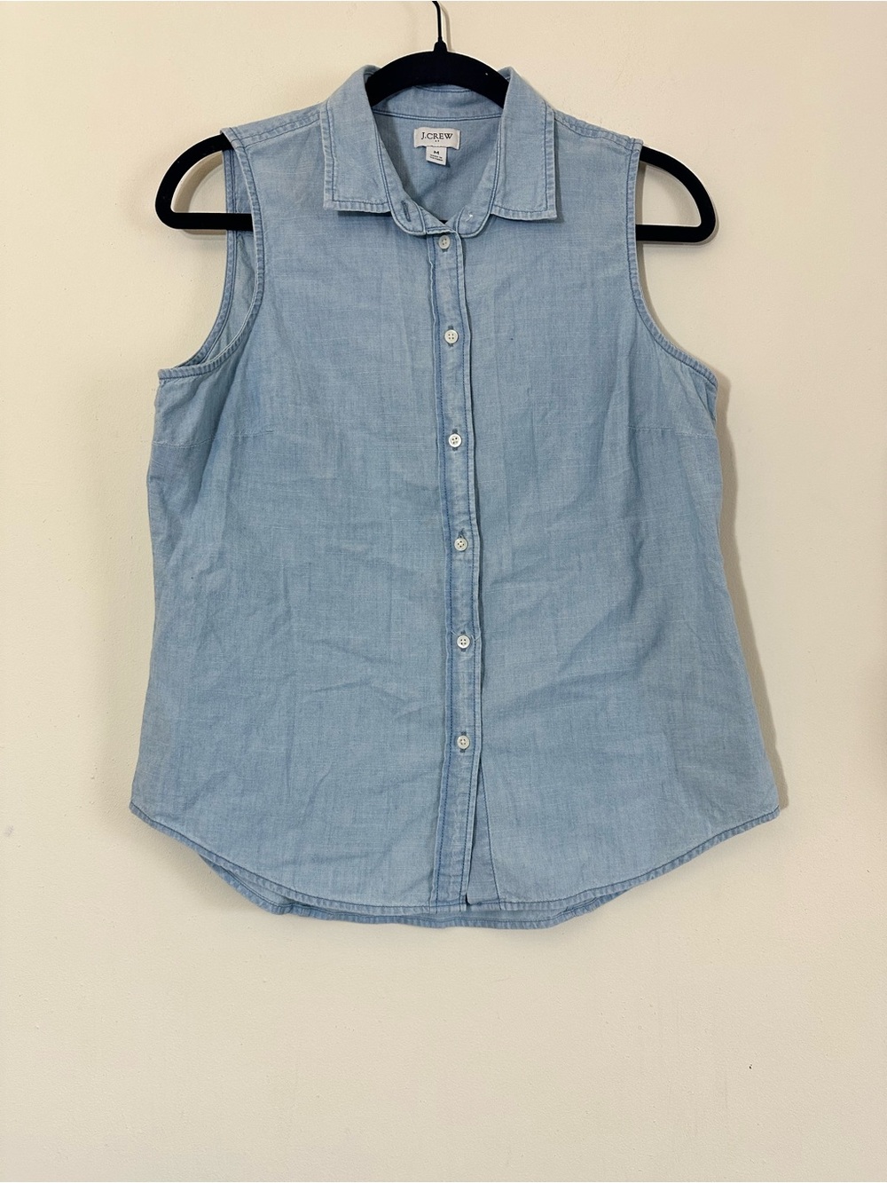 J.Crew Sleeveless Chambray Button Up Shirt In Signature Fit - Picture 3 of 11